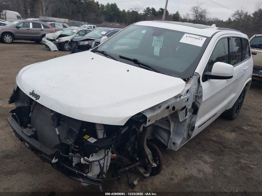 2021 Jeep Grand Cherokee Laredo X 4X4