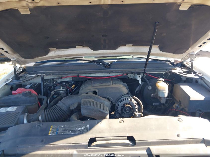 2008 GMC Yukon Xl 1500 Denali VIN: 1GKFK66808J194995 Lot: 43959095