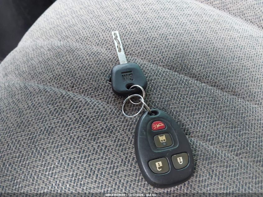 2018 GMC Savana 2500 Work Van VIN: 1GTW7AFP4J1275401 Lot: 43959099