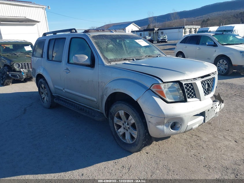 2007 Nissan Pathfinder Le