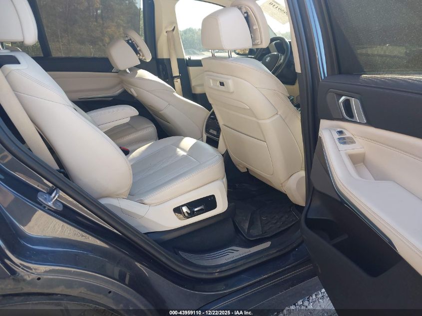 2019 BMW X7 xDrive40I VIN: 5UXCW2C59KL083877 Lot: 43959110