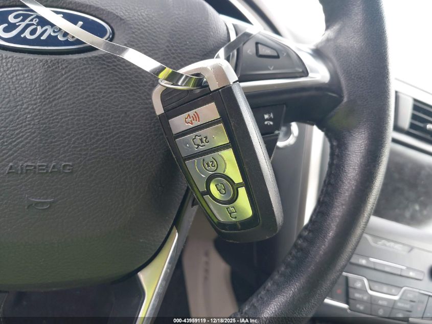 2019 Ford Fusion Hybrid Sel VIN: 3FA6P0MU9KR167629 Lot: 43959119