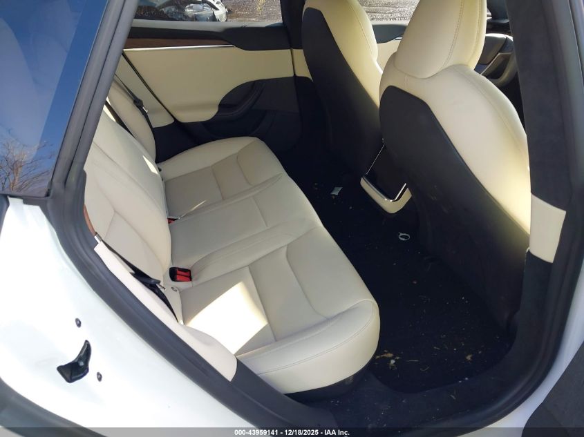 2022 Tesla Model S Dual Motor All-Wheel Drive VIN: 5YJSA1E53NF465039 Lot: 43959141