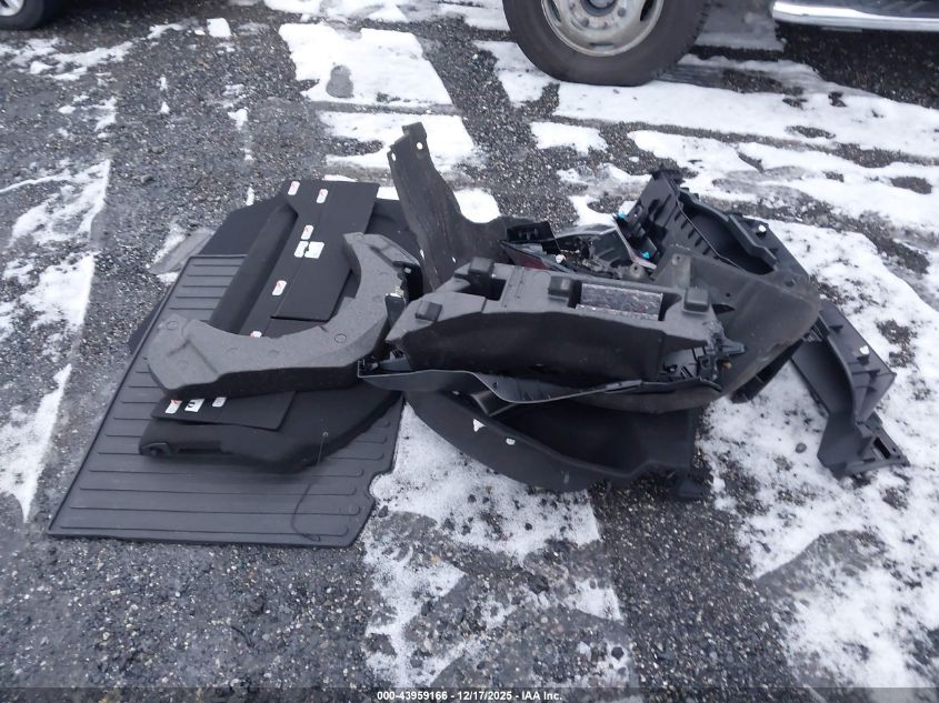 2022 Toyota Corolla Se VIN: JTND4MBE8N3172252 Lot: 43959166