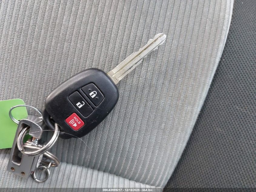 2016 Toyota Prius C Persona Series VIN: JTDKDTB37G1121361 Lot: 43959217