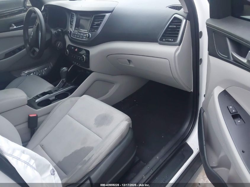 2018 Hyundai Tucson Se VIN: KM8J2CA48JU660231 Lot: 43959228