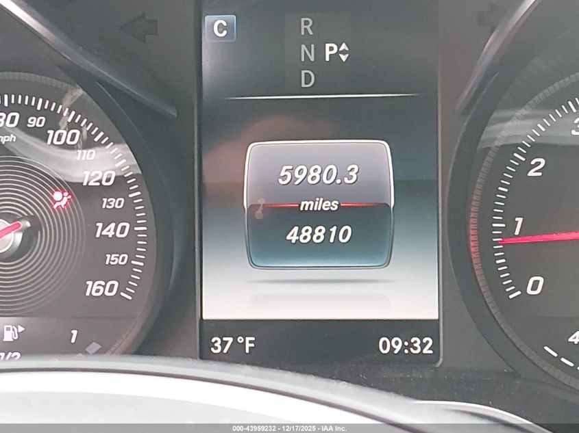 2016 Mercedes-Benz C 300 4Matic VIN: 55SWF4KB4GU140092 Lot: 43959232