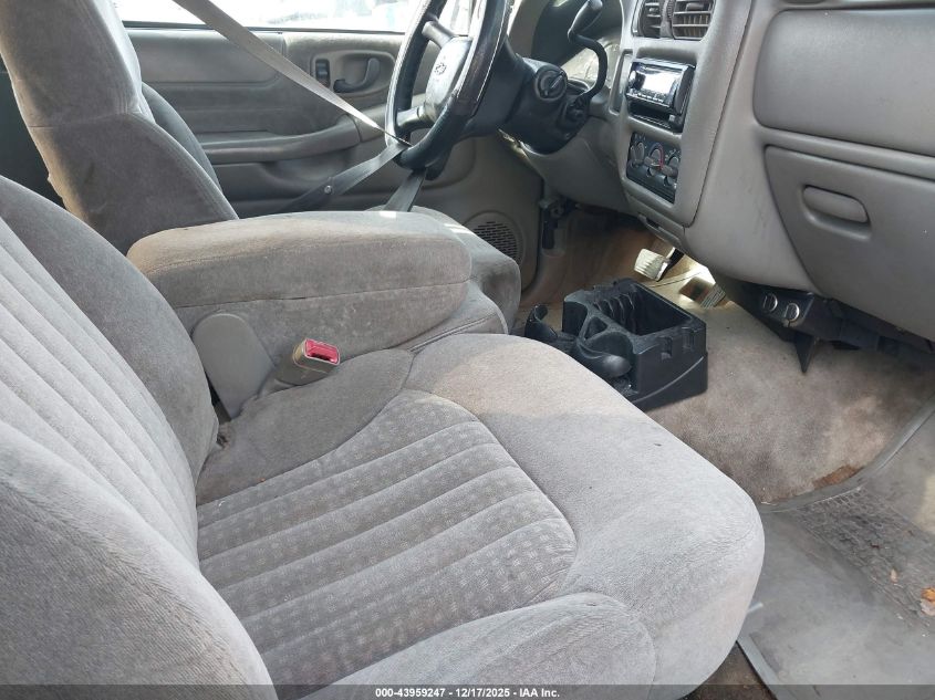 2001 Chevrolet S-10 Ls VIN: 1GCCS19W918113601 Lot: 43959247