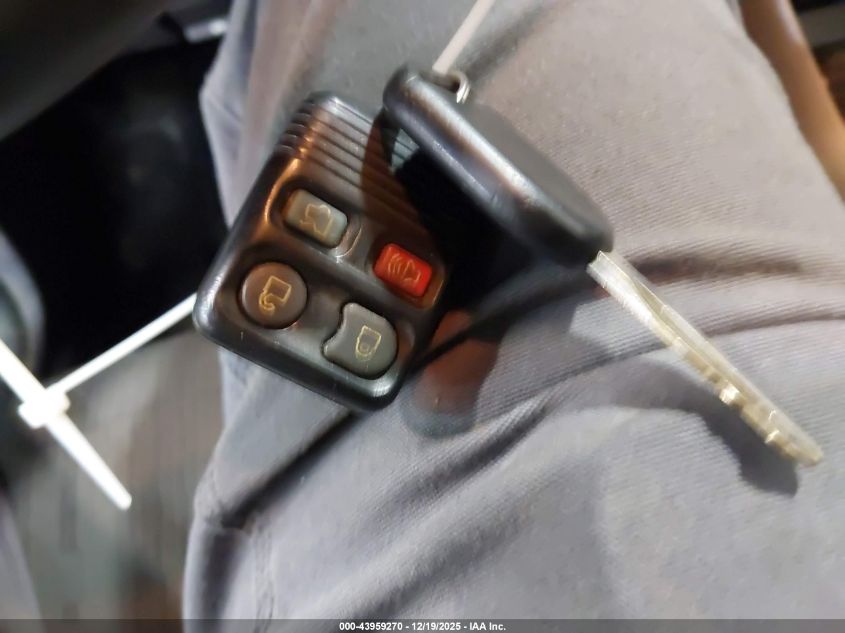 2008 Ford Focus Se/Sel/Ses VIN: 1FAHP35N08W254651 Lot: 43959270