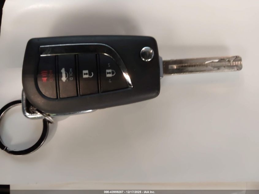 2020 Toyota Corolla Le VIN: JTDEPRAE9LJ095057 Lot: 43959287