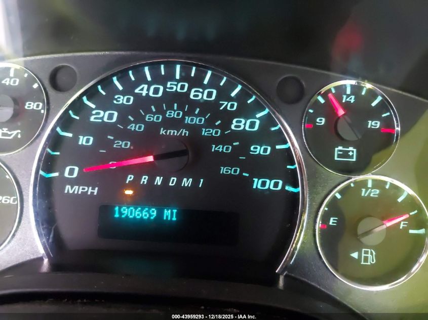 2012 GMC Savana 2500 Work Van VIN: 1GTW7FCAXC1201335 Lot: 43959293