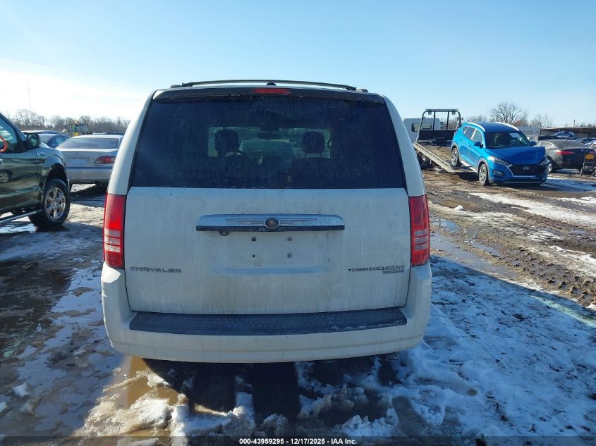 2010 Chrysler Town & Country Touring VIN: 2A4RR5D12AR105203 Lot: 43959295