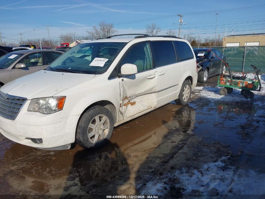 2010 Chrysler Town & Country Touring VIN: 2A4RR5D12AR105203 Lot: 43959295