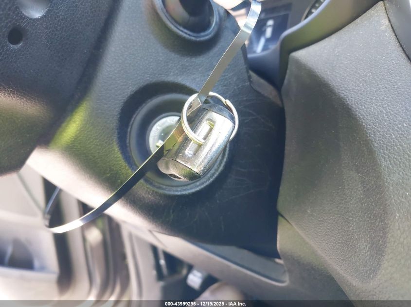 2016 Kia Sorento 2.4L L VIN: 5XYPG4A32GG124835 Lot: 43959296