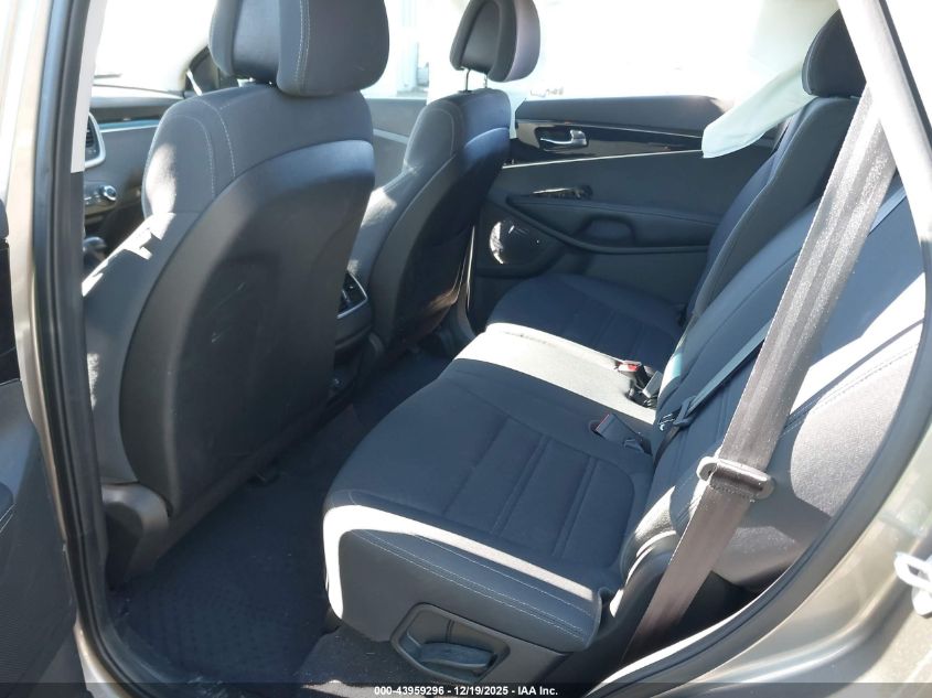 2016 Kia Sorento 2.4L L VIN: 5XYPG4A32GG124835 Lot: 43959296