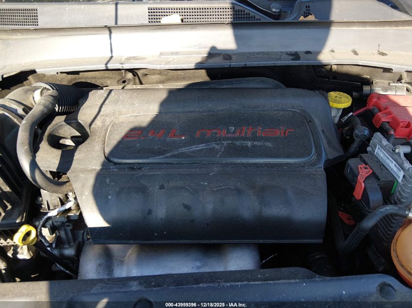 2019 Jeep Compass Latitude 4X4 VIN: 3C4NJDBB2KT760929 Lot: 43959396