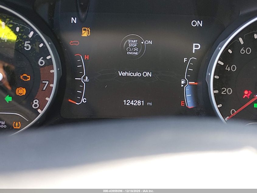 2019 Jeep Compass Latitude 4X4 VIN: 3C4NJDBB2KT760929 Lot: 43959396