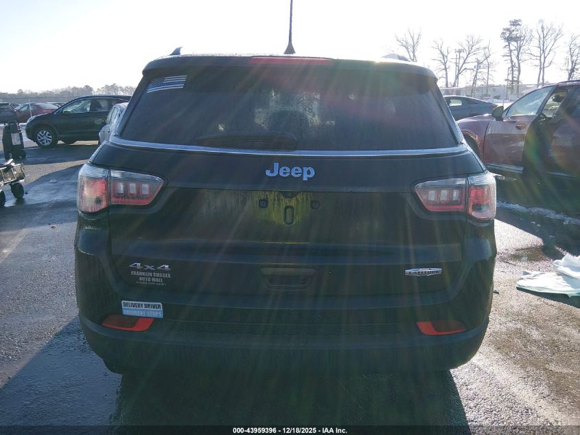 2019 Jeep Compass Latitude 4X4 VIN: 3C4NJDBB2KT760929 Lot: 43959396