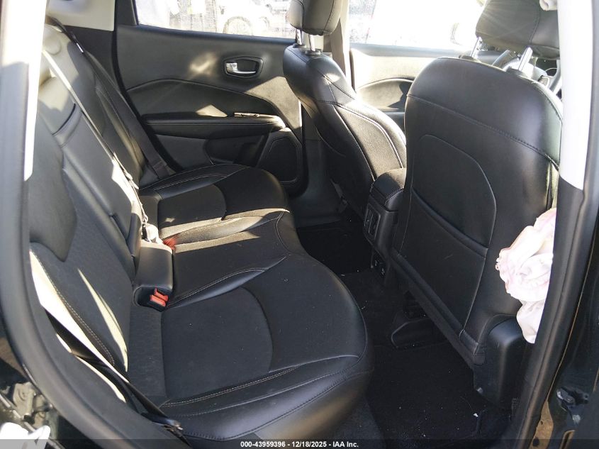 2019 Jeep Compass Latitude 4X4 VIN: 3C4NJDBB2KT760929 Lot: 43959396