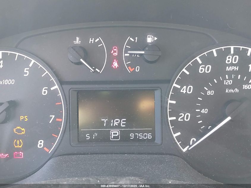 2017 Nissan Sentra S VIN: 3N1AB7AP5HY310636 Lot: 43959407