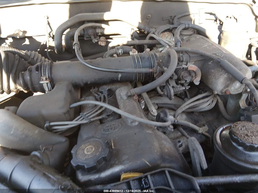 1998 Toyota Tacoma VIN: 4TAPM62N6WZ143808 Lot: 43959412