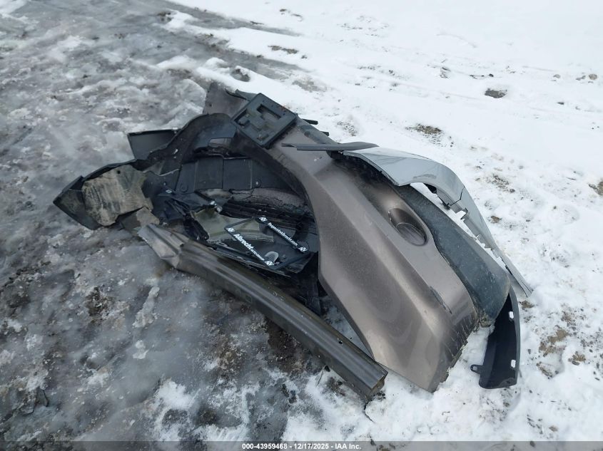 2024 Toyota Rav4 Hybrid Xle VIN: 2T3RWRFVXRW240016 Lot: 43959468