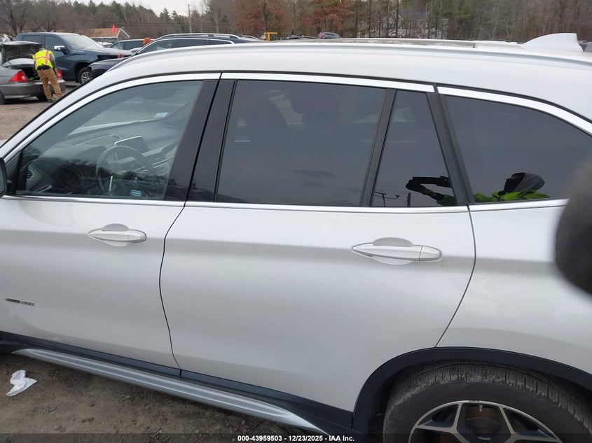 2018 BMW X1 xDrive28I VIN: WBXHT3C36J5F88899 Lot: 43959503