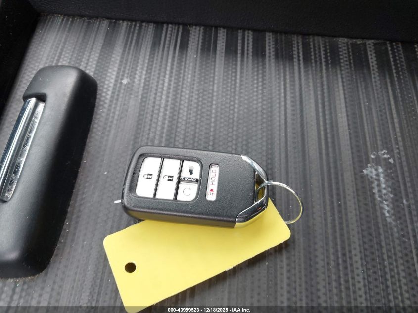 2020 Honda Passport Awd Elite VIN: 5FNYF8H07LB011684 Lot: 43959523