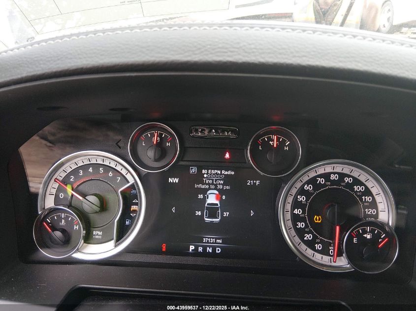 2017 Ram 1500 Laramie 4X4 5'7 Box VIN: 1C6RR7NT5HS720961 Lot: 43959537