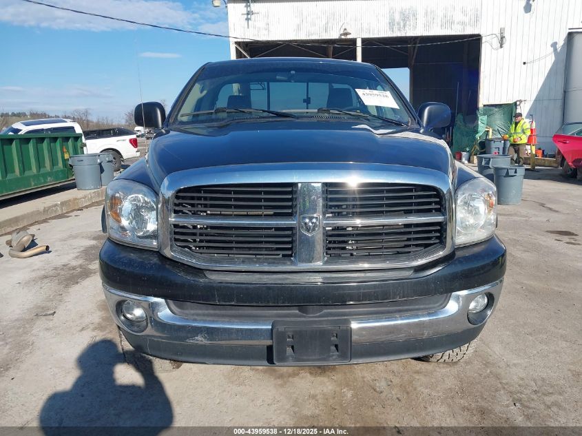 2007 Dodge Ram 1500 Slt/Trx4 Off Road/Sport VIN: 1D7HU16247J594382 Lot: 43959538
