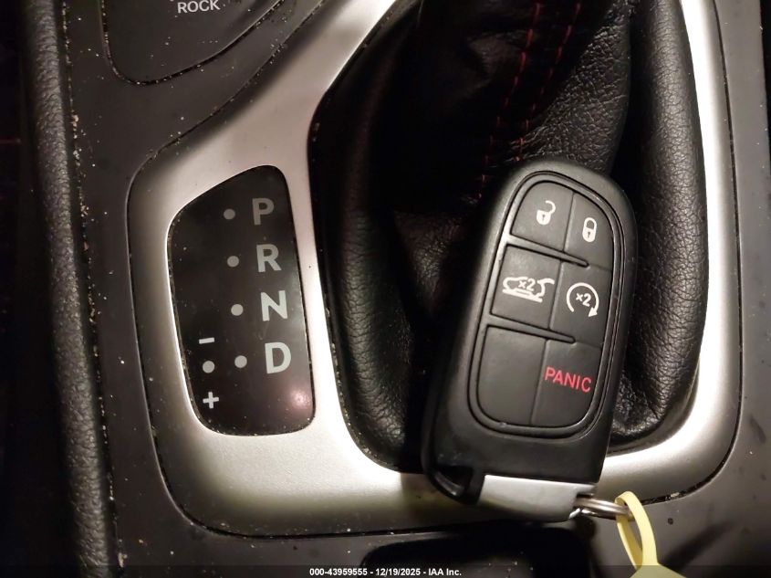 2017 Jeep Cherokee Trailhawk VIN: 1C4PJMBS9HW609484 Lot: 43959555