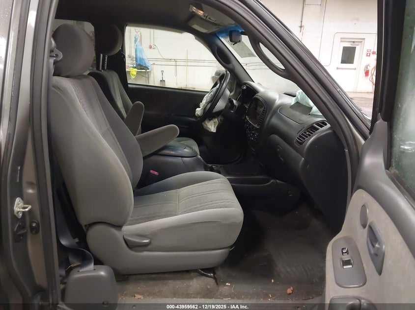 2005 Toyota Tundra Sr5 V8