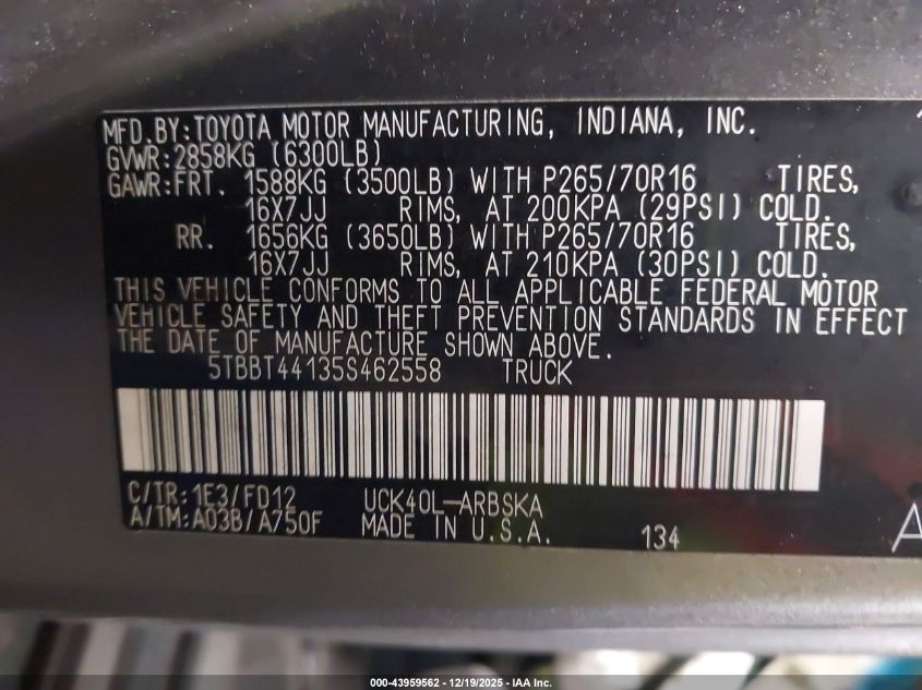 2005 Toyota Tundra Sr5 V8 VIN: 5TBBT44135S462558 Lot: 43959562