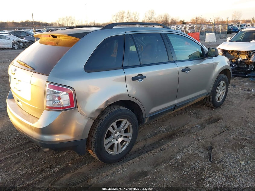 2FMDK36C38BB04907 2008 FORD EDGE photo no. 4