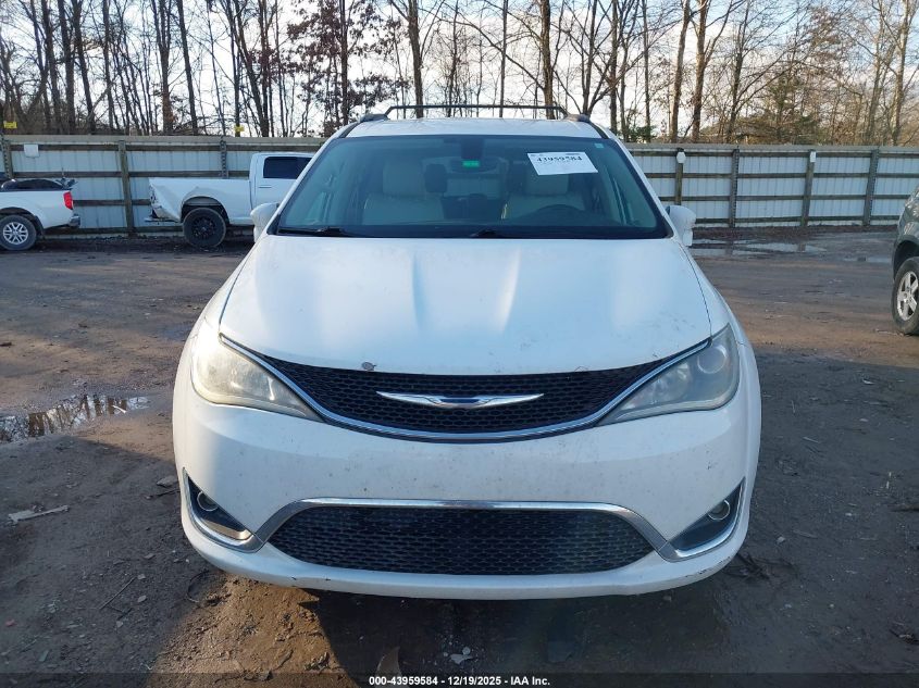 2017 Chrysler Pacifica Touring-L VIN: 2C4RC1BGXHR535207 Lot: 43959584