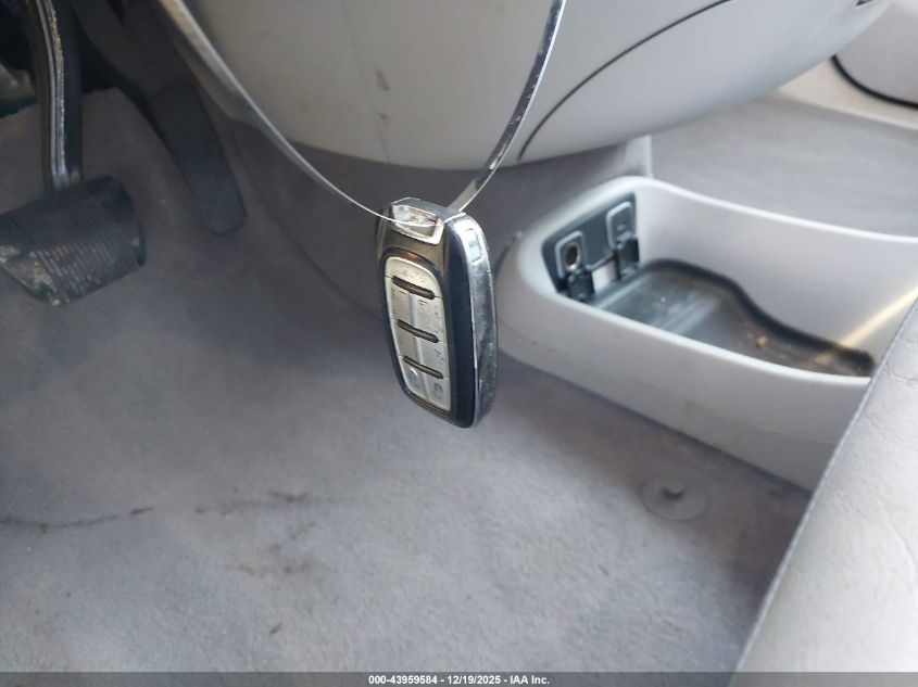 2017 Chrysler Pacifica Touring-L VIN: 2C4RC1BGXHR535207 Lot: 43959584