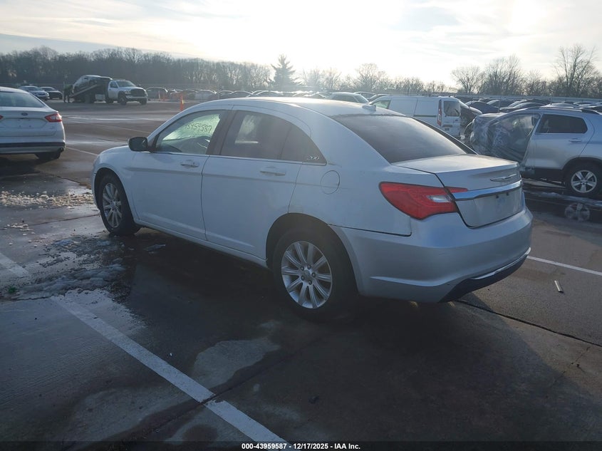 2012 Chrysler 200 Touring