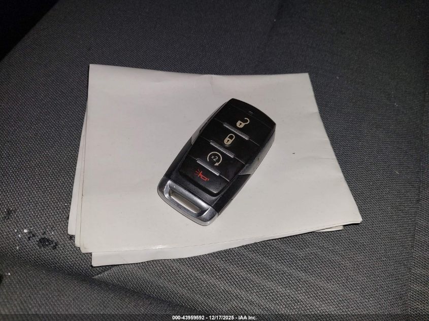 2020 Ram 1500 Big Horn 4X4 6'4 Box VIN: 1C6SRFBT2LN215421 Lot: 43959592