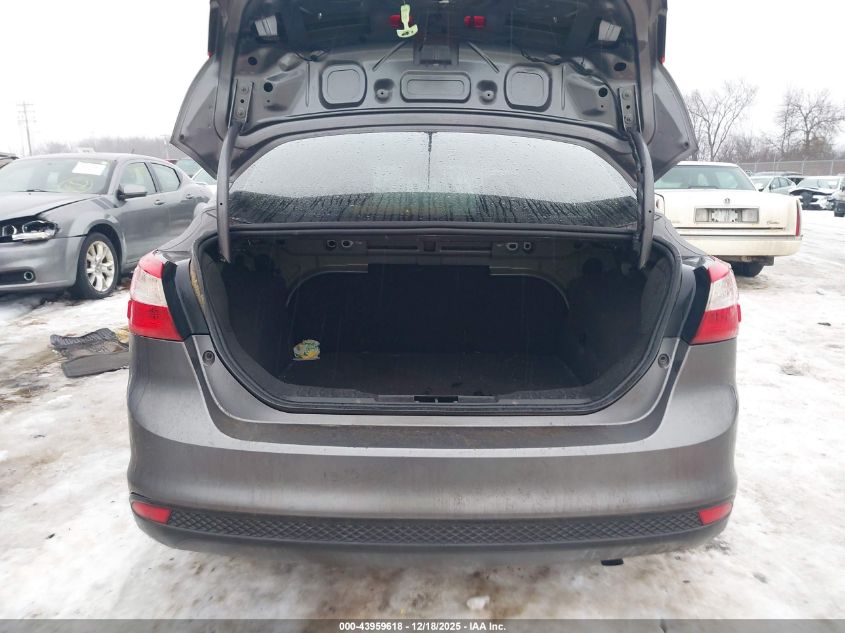 2012 Ford Focus Se VIN: 1FAHP3F20CL390292 Lot: 43959618