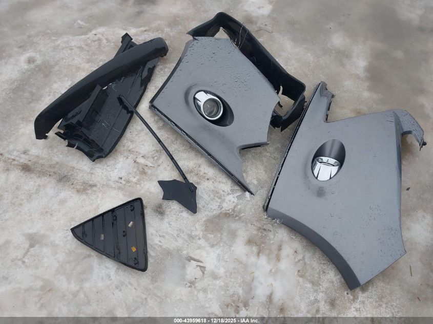 2012 Ford Focus Se VIN: 1FAHP3F20CL390292 Lot: 43959618