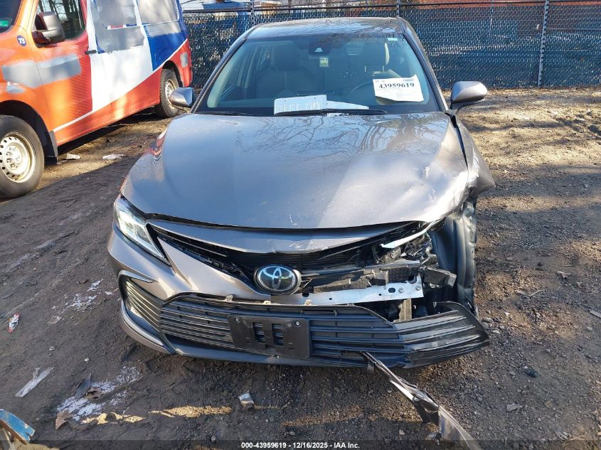 2021 Toyota Camry Le VIN: 4T1C11AK5MU604069 Lot: 43959619