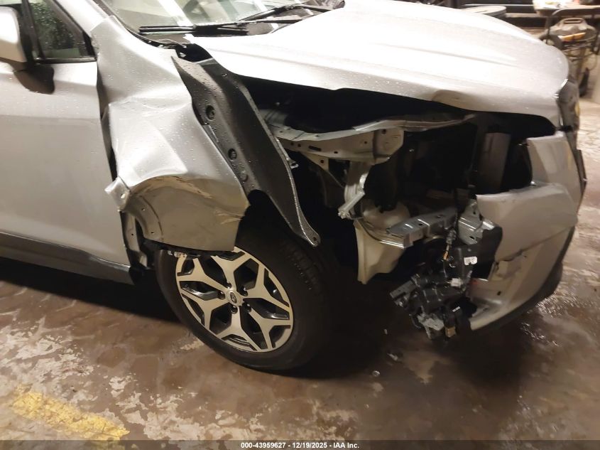 2023 Subaru Forester Premium VIN: JF2SKAEC0PH551392 Lot: 43959627