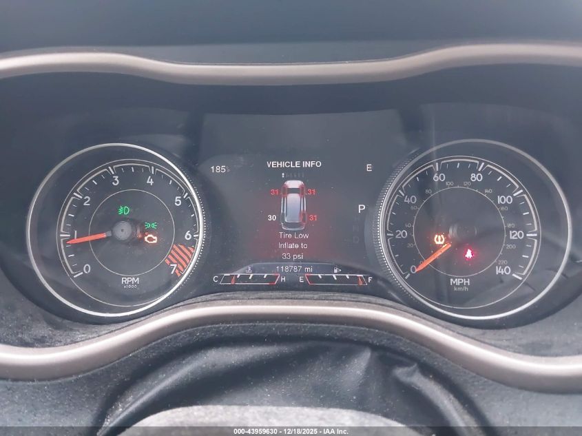 2015 Jeep Cherokee Limited VIN: 1C4PJMDB4FW779570 Lot: 43959630