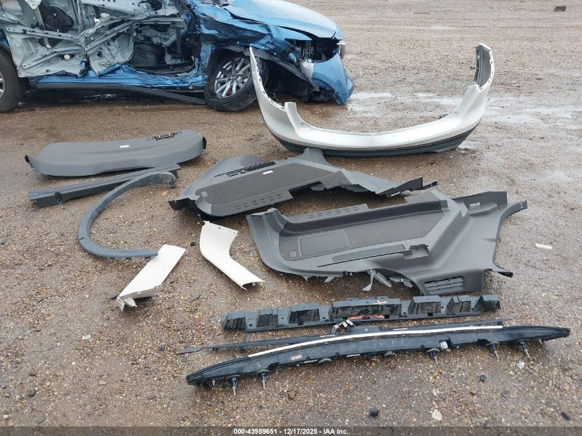 2022 Lincoln Nautilus Standard VIN: 2LMPJ6J92NBL07199 Lot: 43959651