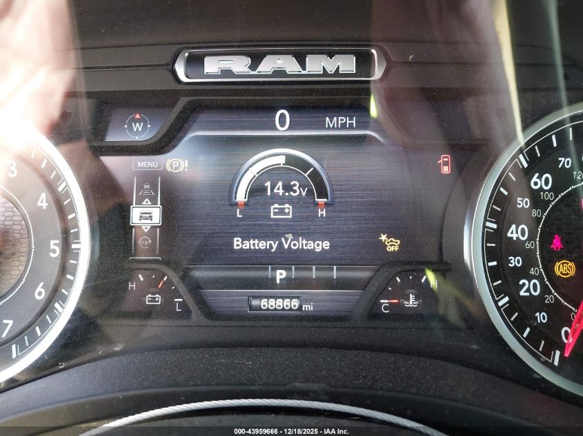 2025 Ram 1500 - 1C6SRFFP4SN581523