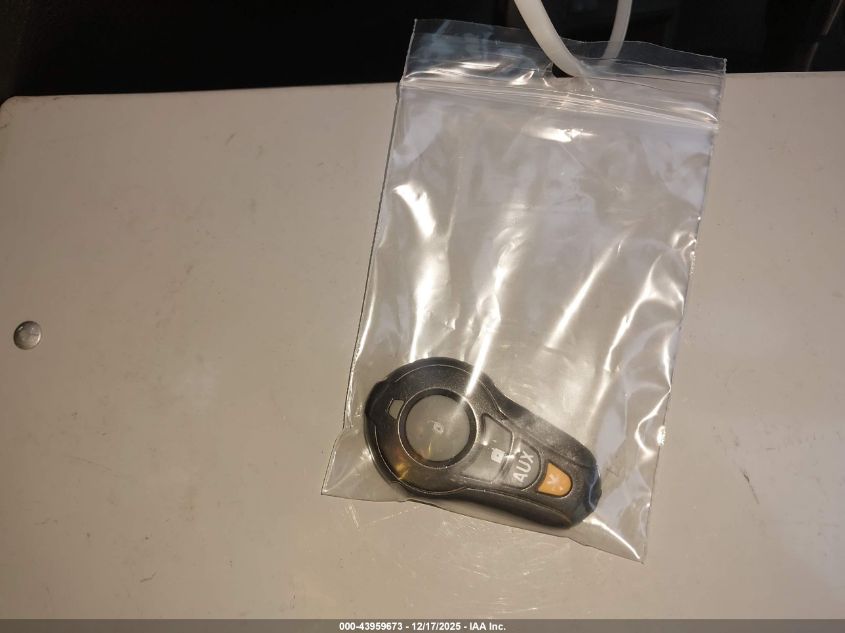 1999 BMW 323Ic VIN: WBABJ7333XEA65488 Lot: 43959673