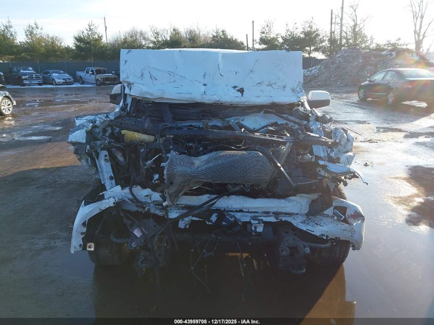 2018 Chevrolet Silverado 1500 2Lt VIN: 1GCVKREC9JZ230575 Lot: 43959708