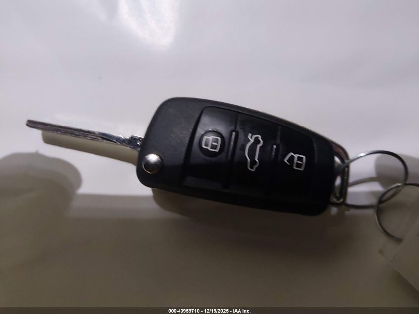 2020 Audi A3 Premium 45 Tfsi S Line Quattro S Tronic VIN: WAUBEGFF6LA100372 Lot: 43959710