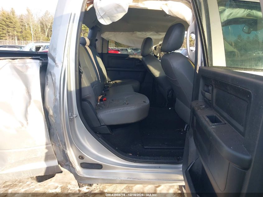 2017 Ram 2500 Tradesman 4X4 6'4 Box VIN: 3C6UR5CL8HG568568 Lot: 43959715