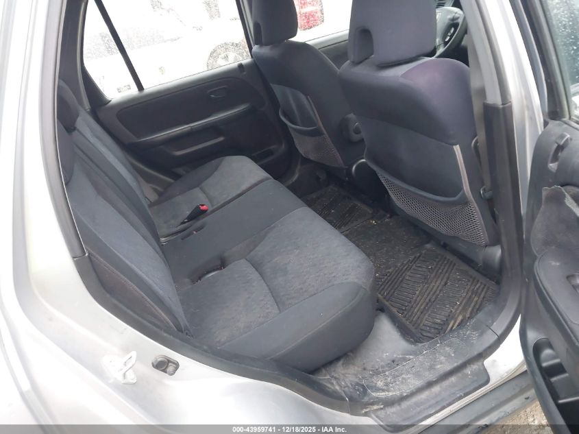 2005 Honda Cr-V Lx VIN: JHLRD68565C010636 Lot: 43959741